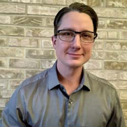 Andrew Keener Headshot